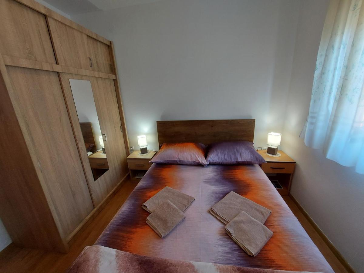 Apartman Porat Apartment Pula Exterior photo
