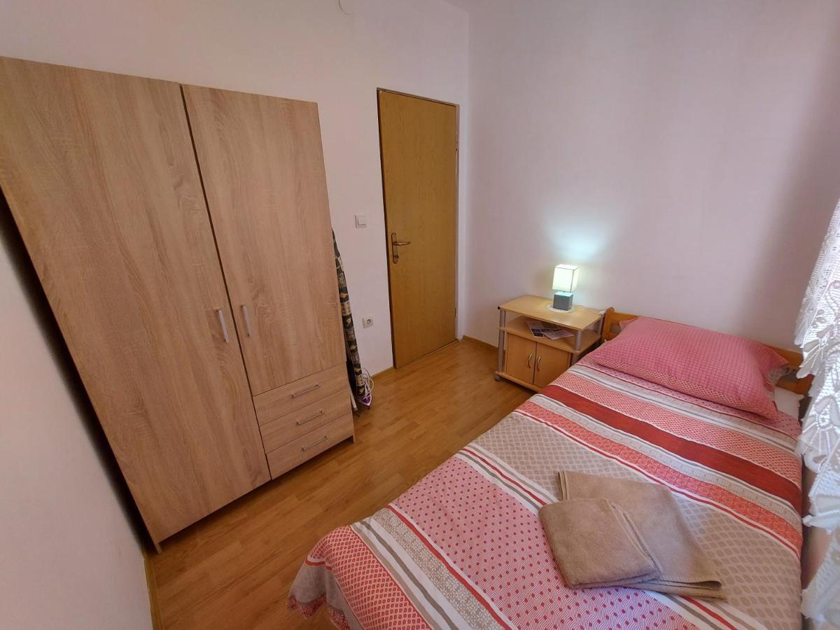 Apartman Porat Apartment Pula Exterior photo